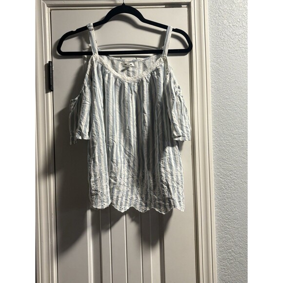 Maurices Blue White Striped Cold Shoulder Top Womens Boho Eyelet Lace Hem Large - Picture 1 of 7
